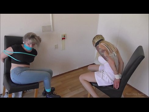 ❤️ Addictus / ligatus et clausus / puella in tribulatione at la.pornpictureshq.ru